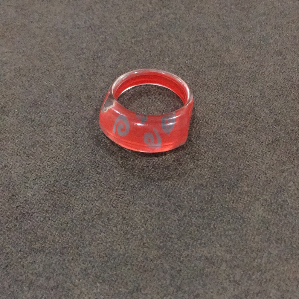 Ring - Picture 2 of 3